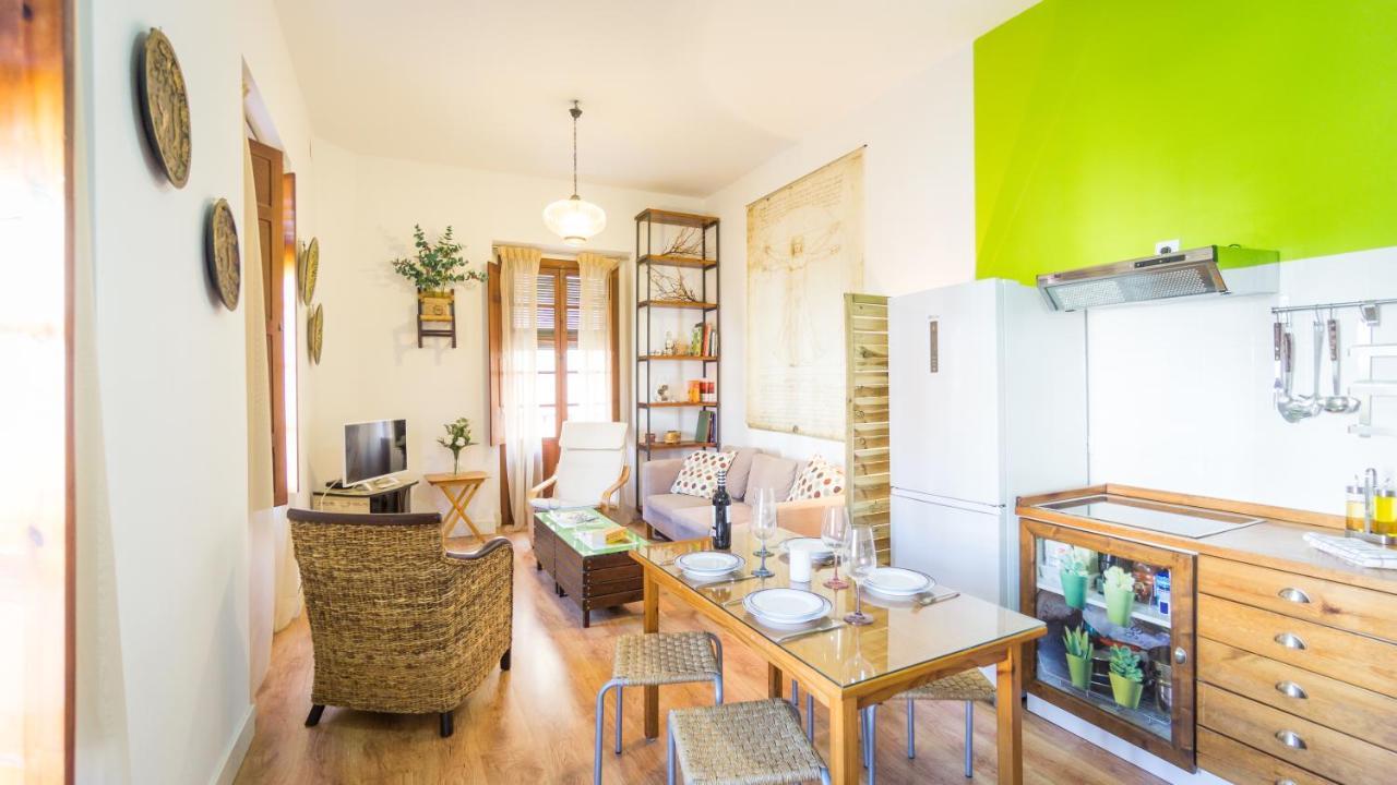 Acogedor Apartamento En Pleno Centro De Sevilla エクステリア 写真